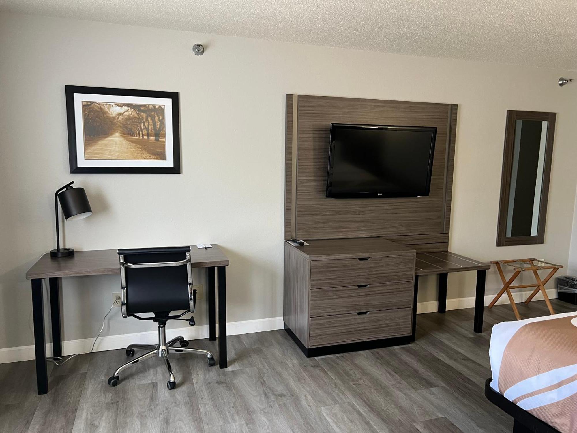 Quality Inn & Suites Ред-Вінґ Екстер'єр фото