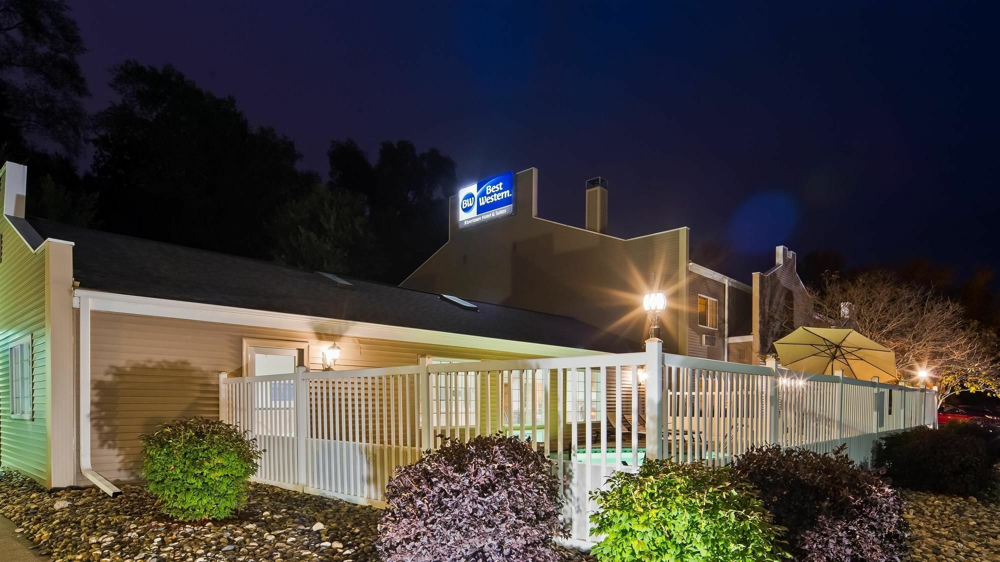 Quality Inn & Suites Ред-Вінґ Екстер'єр фото